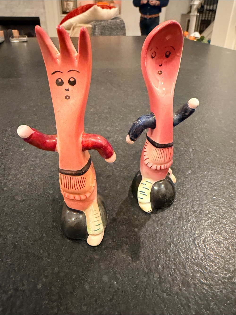 Mid-Century Modern Pink fun Salt & Pepper Shakers - Made in Japan
